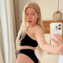 Фото проститутки Вика №2 в городе Краснодар