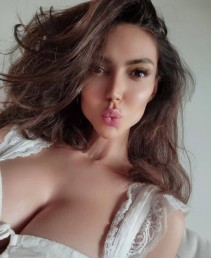 Фото проститутки Вика №2 в городе Краснодар