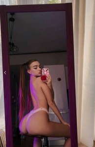 Фото проститутки Вика №2 в городе Краснодар