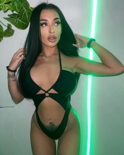 Фото проститутки Карина №1 в городе Краснодар