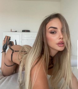 Фото проститутки Виктория №1 в городе Краснодар